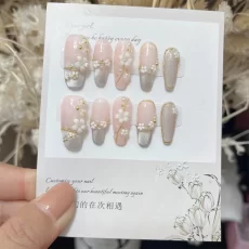 Handcrafted acrylic nails, professionally designed with a full cover, available in a medium coffin shape. These exquisite Japanese nail stickers add a touch of sweetness to your manicure. Enjoy the convenience of free shipping when you order these artificial nails.