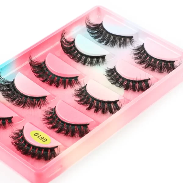 Achieve a natural and voluminous eye lash look with these 5 pairs of Russian strip lashes. These false eyelashes are made from faux 3D mink and are carefully handmade to give you fluffy lashes. Perfect for your makeup routine. - Image 3