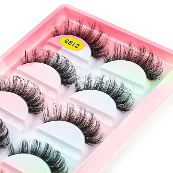 Achieve a natural and voluminous eye lash look with these 5 pairs of Russian strip lashes. These false eyelashes are made from faux 3D mink and are carefully handmade to give you fluffy lashes. Perfect for your makeup routine.